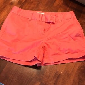 Women’s Vineyard Vines Shorts - Size 2